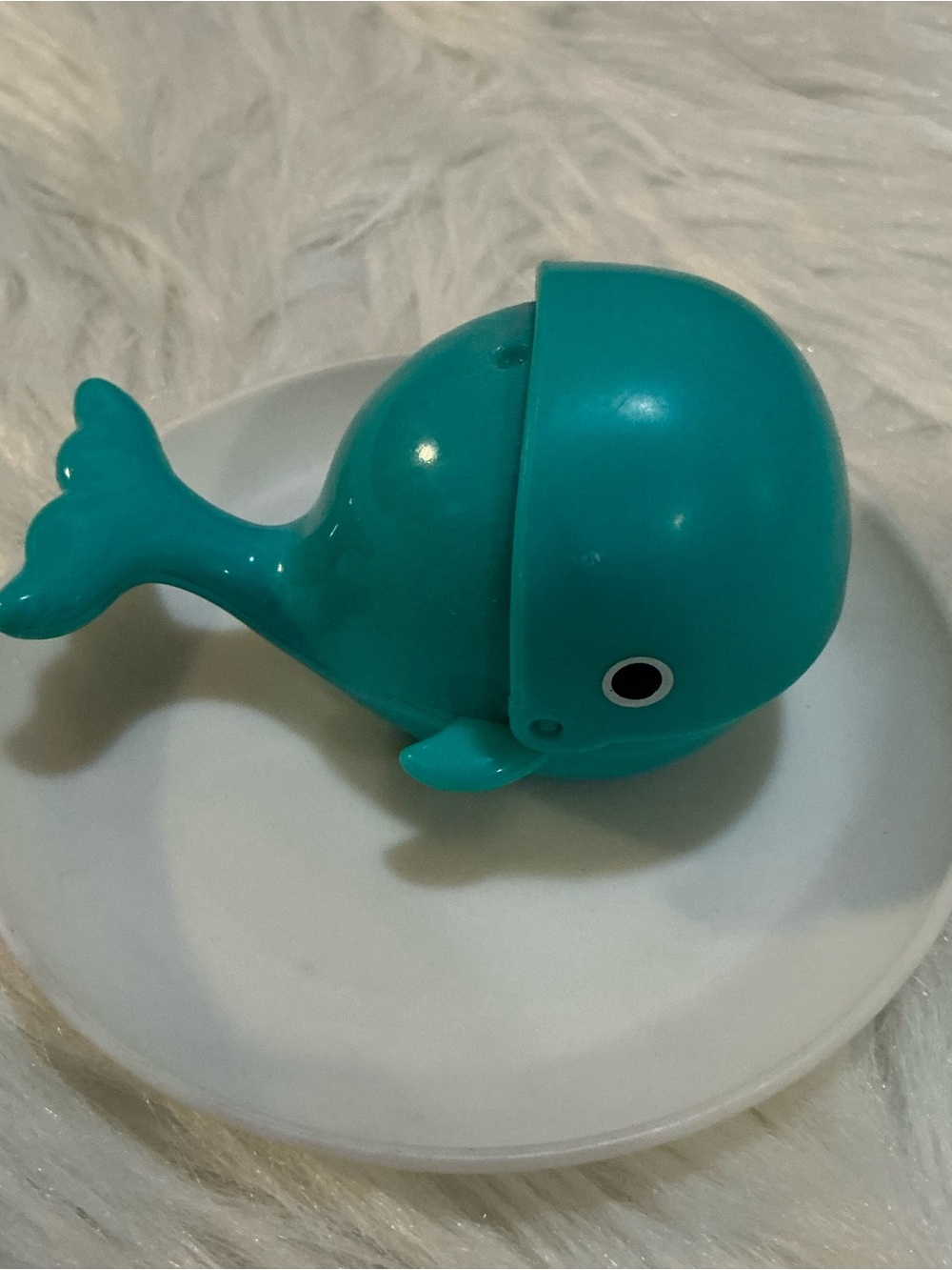 Play-Doh whale shaped fish maker/mold